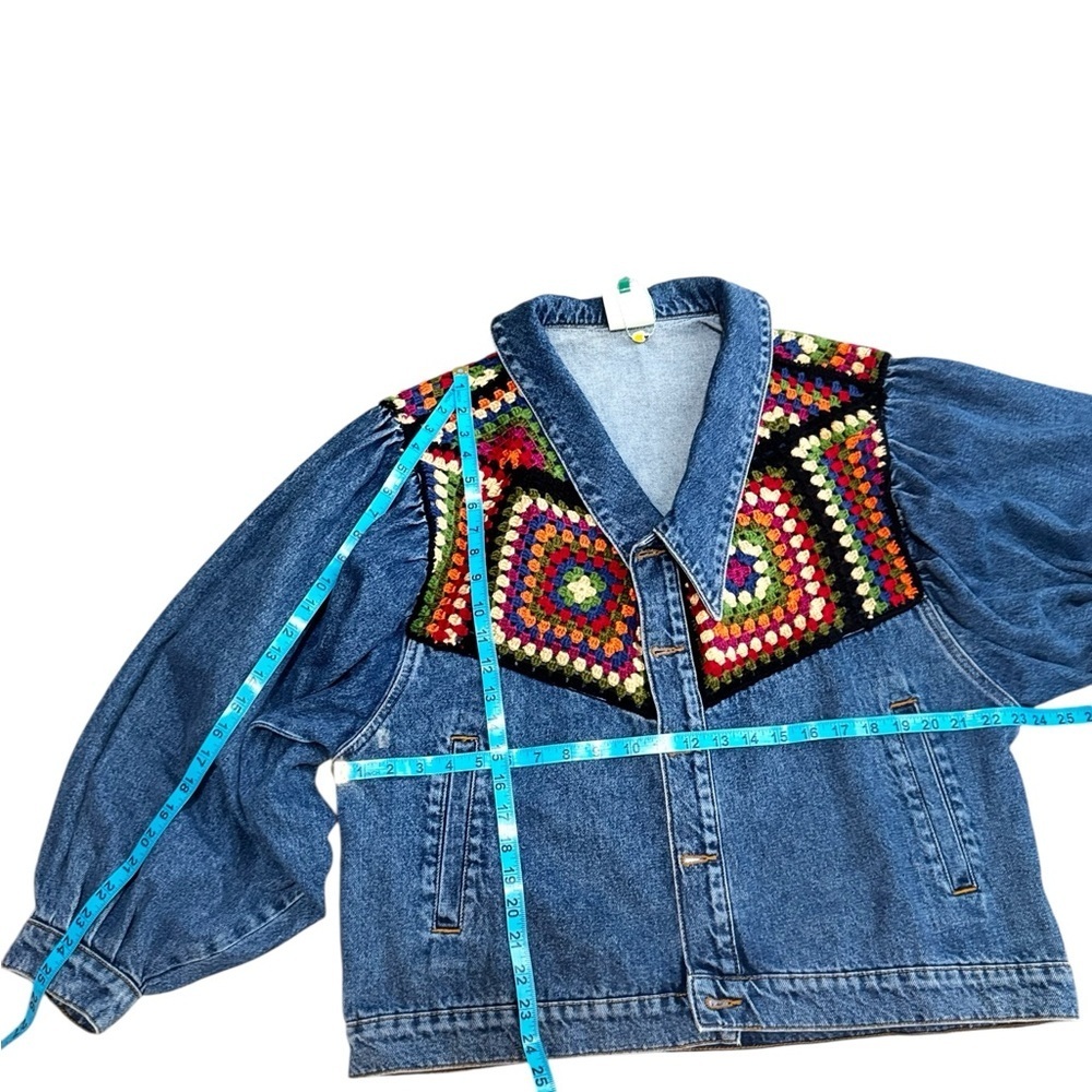 Farm Rio X Anthropologie Crochet Denim Trucker Jacket SZ Medium - Picture 15 of 15